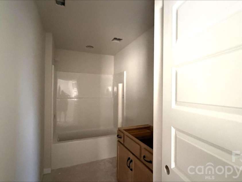 119 Dane Place, Mooresville, NC 28115.  MLS# CAR4379074, YatesRealty ID 30678. Bath 3