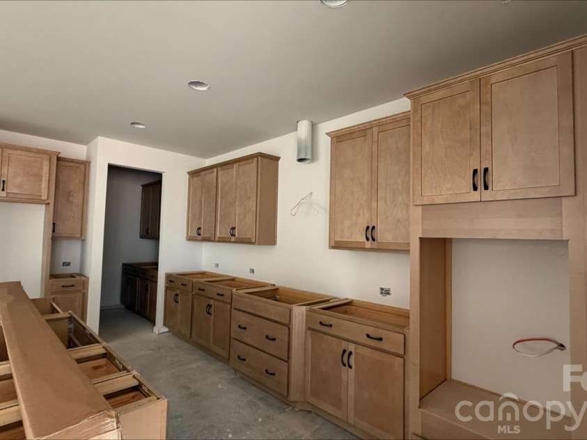 119 Dane Place, Mooresville, NC 28115.  MLS# CAR4379074, YatesRealty ID 30678. Kitchen