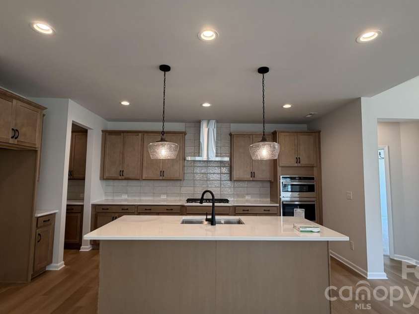 119 Dane Place, Mooresville, NC 28115.  MLS# CAR4379074, YatesRealty ID 30678. Kitchen