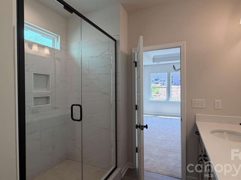 119 Dane Place, Mooresville, NC 28115.  MLS# CAR4379074, YatesRealty ID 30678. Premier  Bath