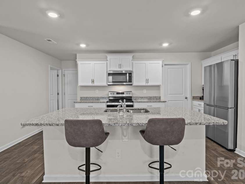 1730 Bright Hope Lane, Dallas, NC 28034.  MLS# CAR4354250, YatesRealty ID 3068. 