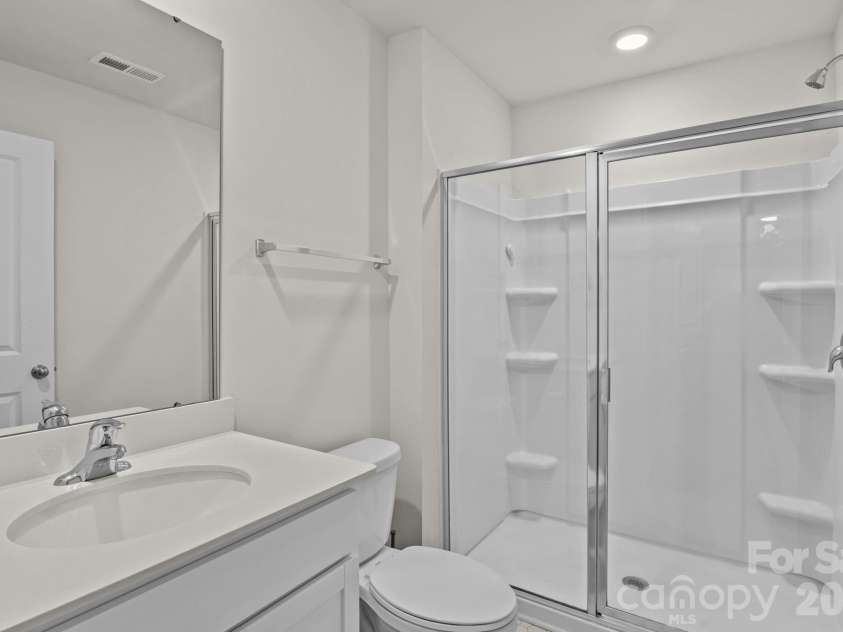 1730 Bright Hope Lane, Dallas, NC 28034.  MLS# CAR4354250, YatesRealty ID 3068. 
