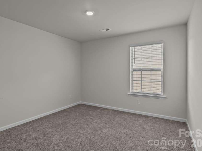 1730 Bright Hope Lane, Dallas, NC 28034.  MLS# CAR4354250, YatesRealty ID 3068. 