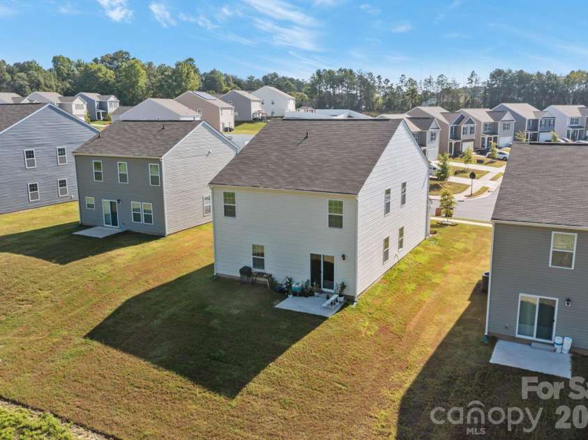 1730 Bright Hope Lane, Dallas, NC 28034.  MLS# CAR4354250, YatesRealty ID 3068. 