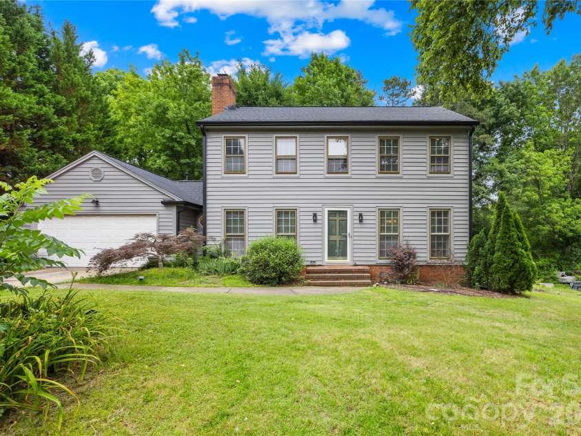 8349 Norcroft Drive, Charlotte, NC 28269.  MLS# CAR4393082, YatesRealty ID 30680. 