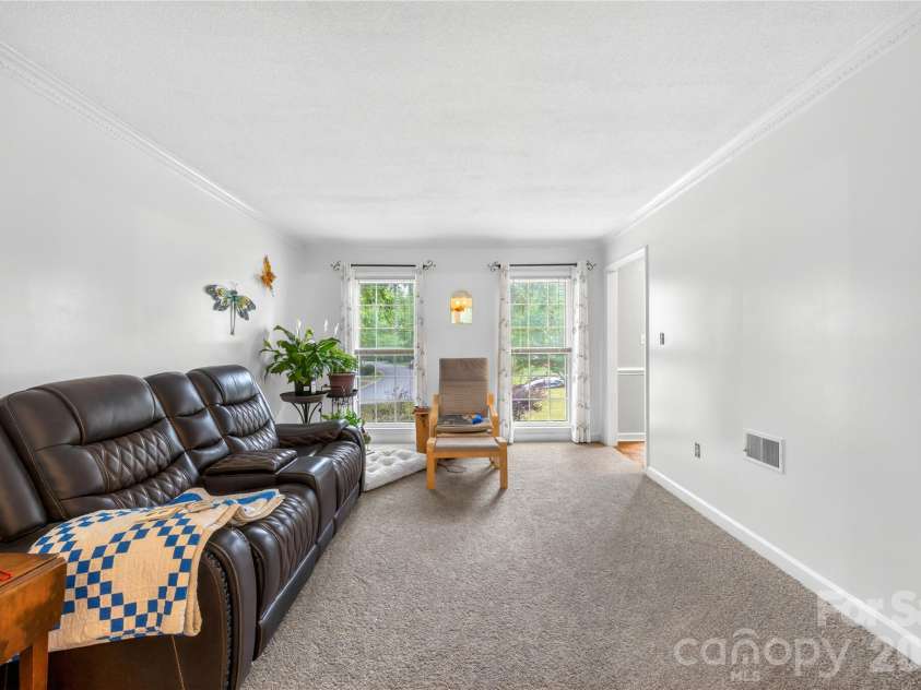 8349 Norcroft Drive, Charlotte, NC 28269.  MLS# CAR4393082, YatesRealty ID 30680. 