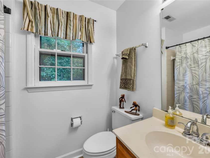 8349 Norcroft Drive, Charlotte, NC 28269.  MLS# CAR4393082, YatesRealty ID 30680. 