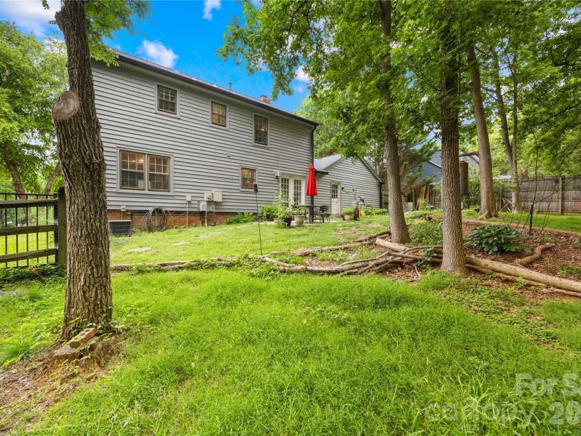 8349 Norcroft Drive, Charlotte, NC 28269.  MLS# CAR4393082, YatesRealty ID 30680. 
