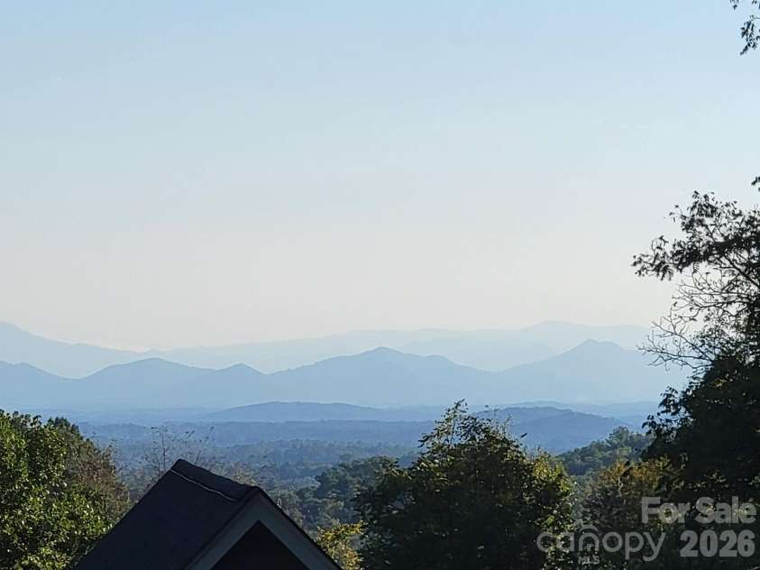 300 Green Meadow Lane, Mars Hill, NC 28754.  MLS# CAR4390435, YatesRealty ID 30681. 