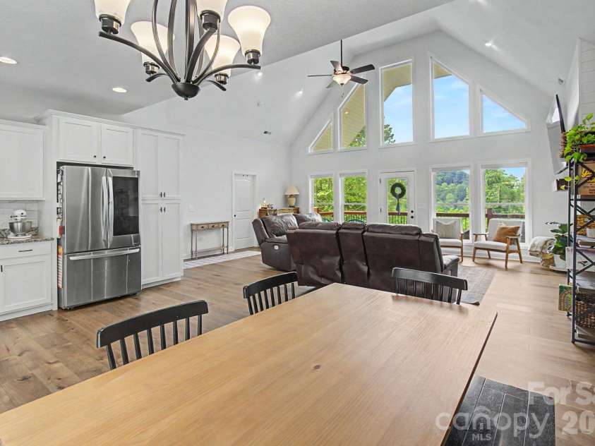 300 Green Meadow Lane, Mars Hill, NC 28754.  MLS# CAR4390435, YatesRealty ID 30681. 