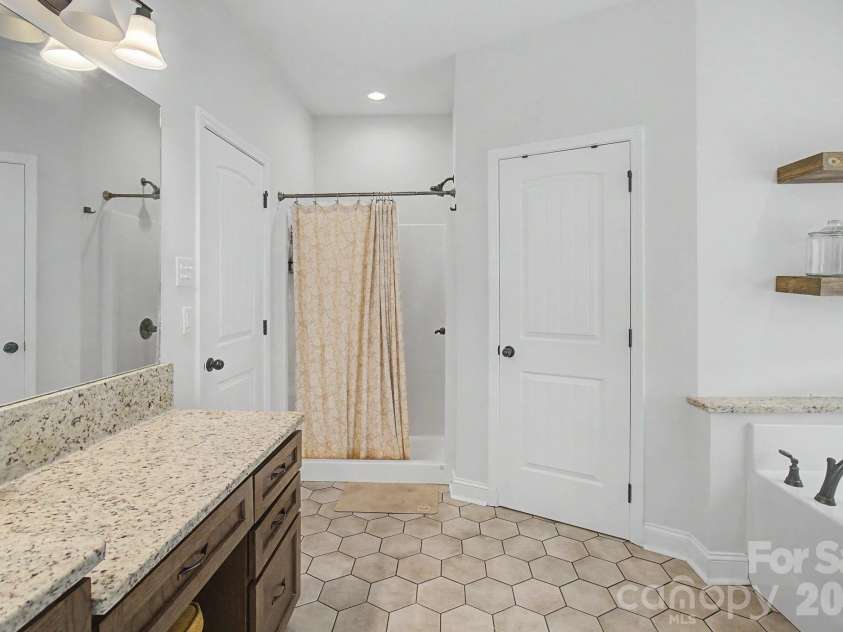 300 Green Meadow Lane, Mars Hill, NC 28754.  MLS# CAR4390435, YatesRealty ID 30681. 