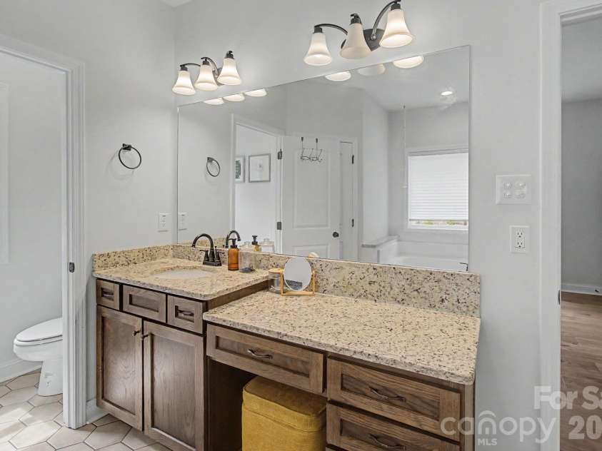 300 Green Meadow Lane, Mars Hill, NC 28754.  MLS# CAR4390435, YatesRealty ID 30681. 