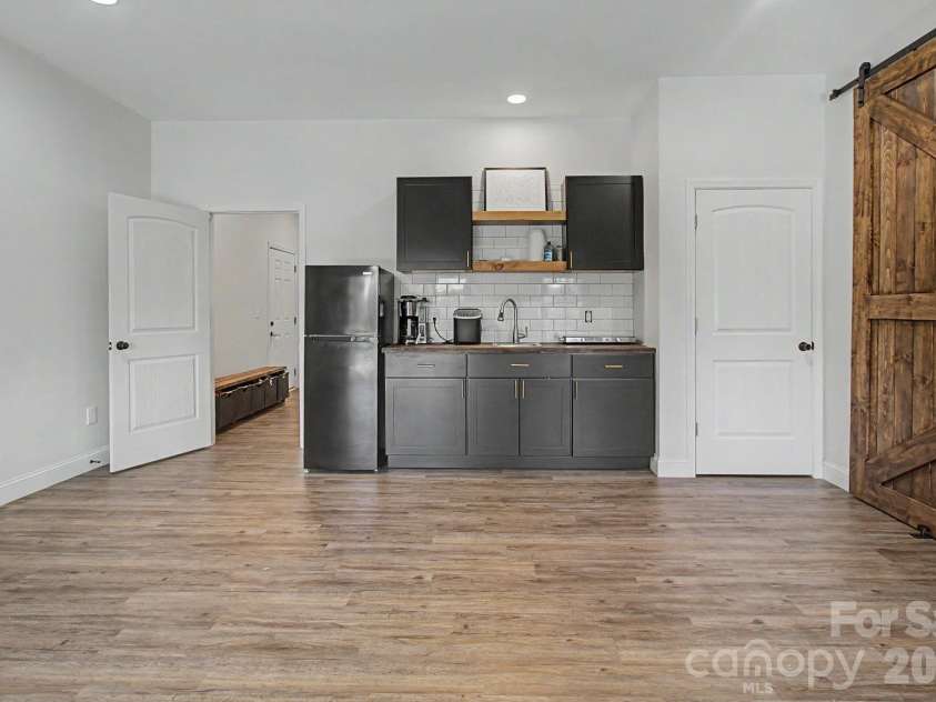 300 Green Meadow Lane, Mars Hill, NC 28754.  MLS# CAR4390435, YatesRealty ID 30681. 