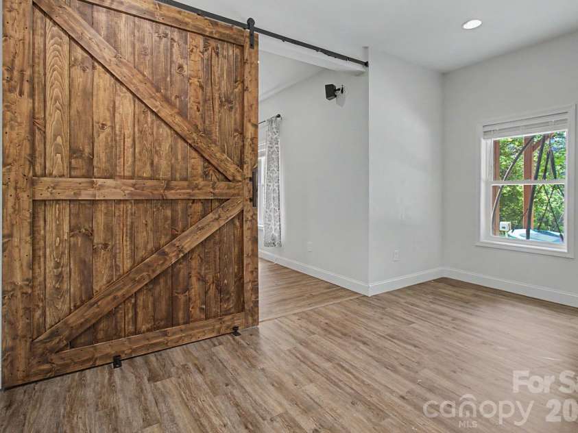 300 Green Meadow Lane, Mars Hill, NC 28754.  MLS# CAR4390435, YatesRealty ID 30681. 