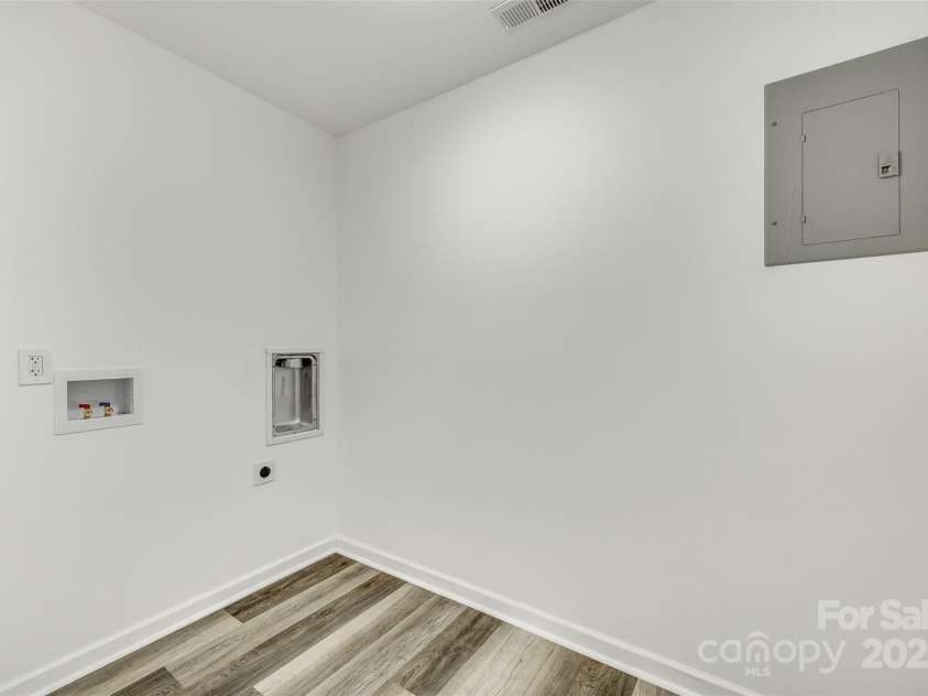 2478 Stribling Circle, Lancaster, SC 29720.  MLS# CAR4221025, YatesRealty ID 30682. 