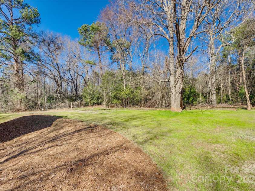 2478 Stribling Circle, Lancaster, SC 29720.  MLS# CAR4221025, YatesRealty ID 30682. 