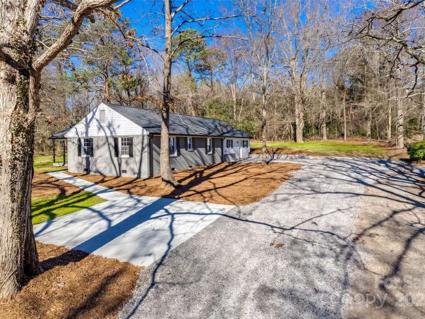 2478 Stribling Circle, Lancaster, SC 29720.  MLS# CAR4221025, YatesRealty ID 30682. 