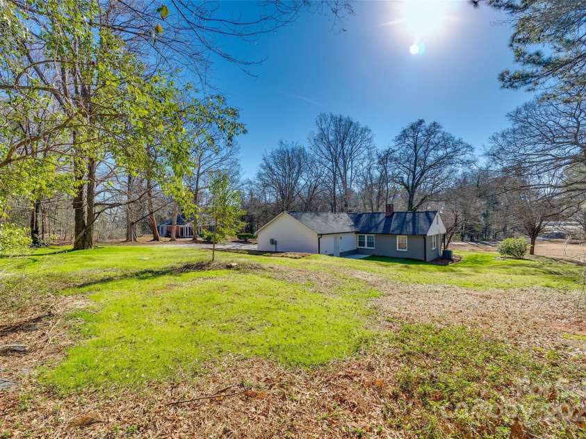 2478 Stribling Circle, Lancaster, SC 29720.  MLS# CAR4221025, YatesRealty ID 30682. 