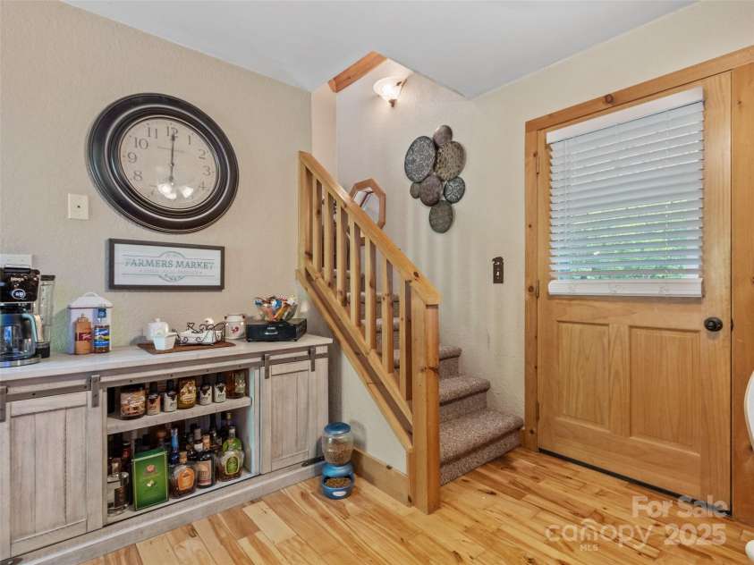 80 Ferguson Lane, Bakersville, NC 28705.  MLS# CAR4288913, YatesRealty ID 30683. 