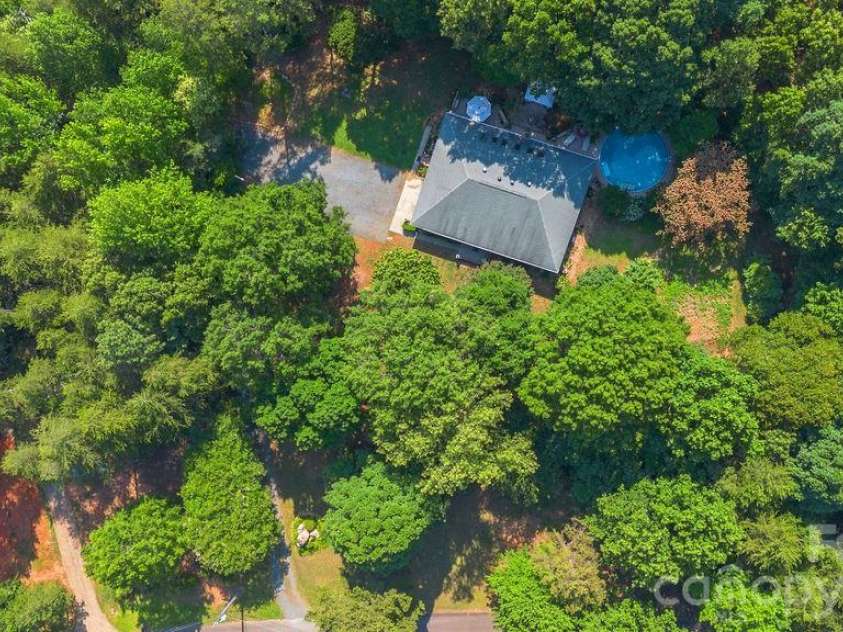 8418 Pine Hill Road, Mint Hill, NC 28227.  MLS# CAR4392201, YatesRealty ID 30687. 