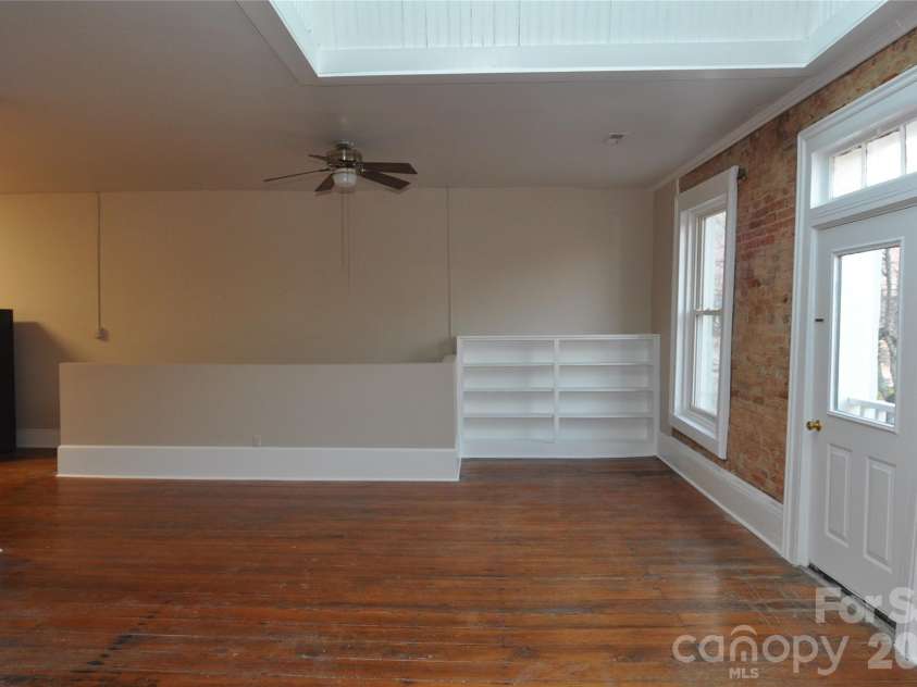 107 Gadsden Street, Chester, SC 29706.  MLS# CAR4354562, YatesRealty ID 3069. 
