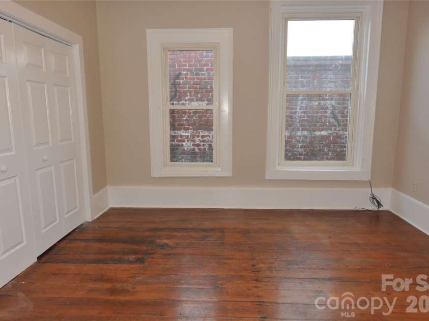 107 Gadsden Street, Chester, SC 29706.  MLS# CAR4354562, YatesRealty ID 3069. 