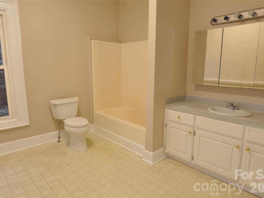 107 Gadsden Street, Chester, SC 29706.  MLS# CAR4354562, YatesRealty ID 3069. 