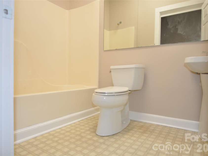 107 Gadsden Street, Chester, SC 29706.  MLS# CAR4354562, YatesRealty ID 3069. 