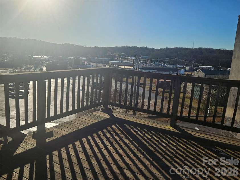 107 Gadsden Street, Chester, SC 29706.  MLS# CAR4354562, YatesRealty ID 3069. 