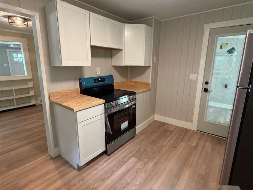 1911 White Street, Gastonia, NC 28052.  MLS# CAR4393795, YatesRealty ID 30690. 