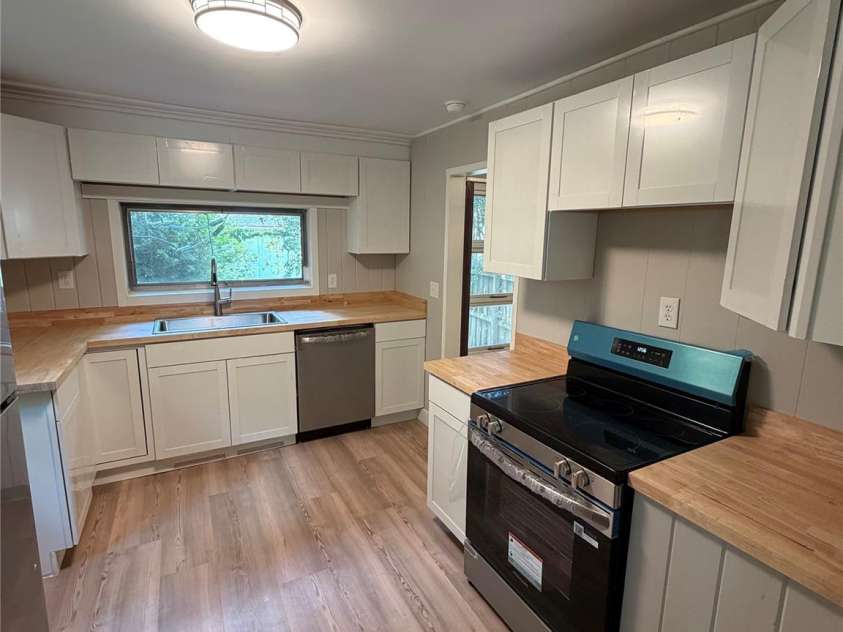 1911 White Street, Gastonia, NC 28052.  MLS# CAR4393795, YatesRealty ID 30690. 
