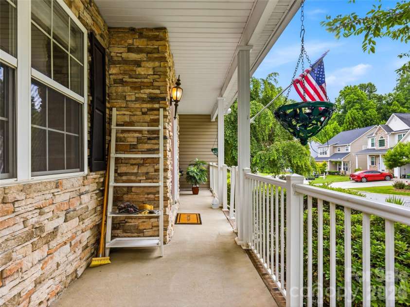 6 Dansford Lane, Arden, NC 28704.  MLS# CAR4392171, YatesRealty ID 30691. 