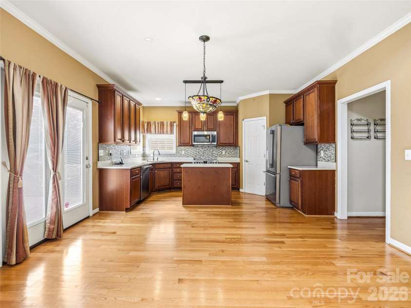 6 Dansford Lane, Arden, NC 28704.  MLS# CAR4392171, YatesRealty ID 30691. 
