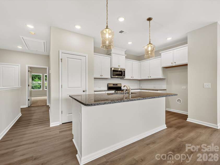 6573 Fire Lily Lane, Charlotte, NC 28216.  MLS# CAR4385669, YatesRealty ID 30692. 