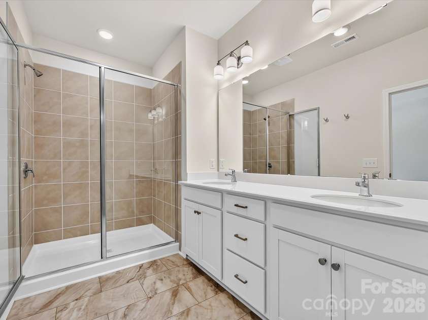 6573 Fire Lily Lane, Charlotte, NC 28216.  MLS# CAR4385669, YatesRealty ID 30692. 