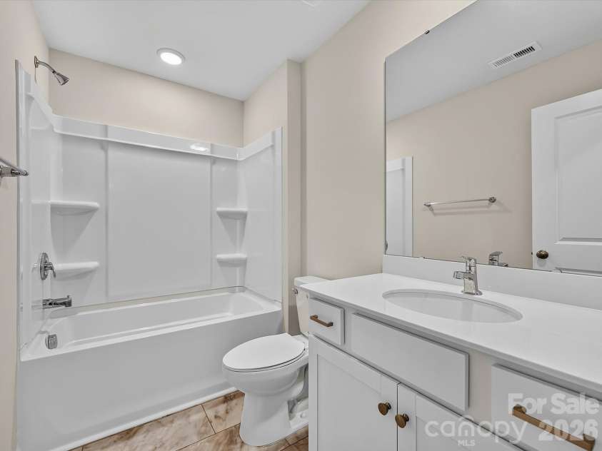 6573 Fire Lily Lane, Charlotte, NC 28216.  MLS# CAR4385669, YatesRealty ID 30692. 