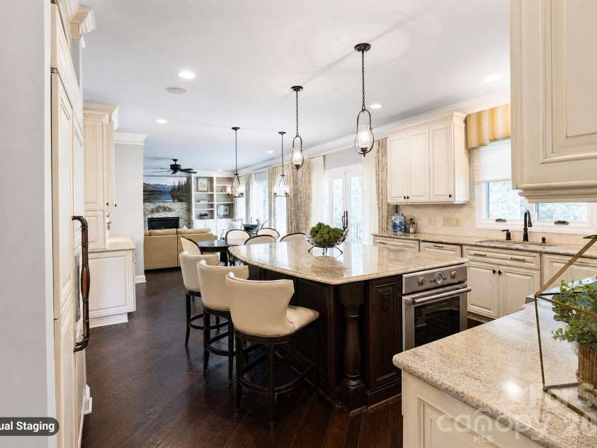 880 Hickory Stick Drive, Fort Mill, SC 29715.  MLS# CAR4379413, YatesRealty ID 30693. 