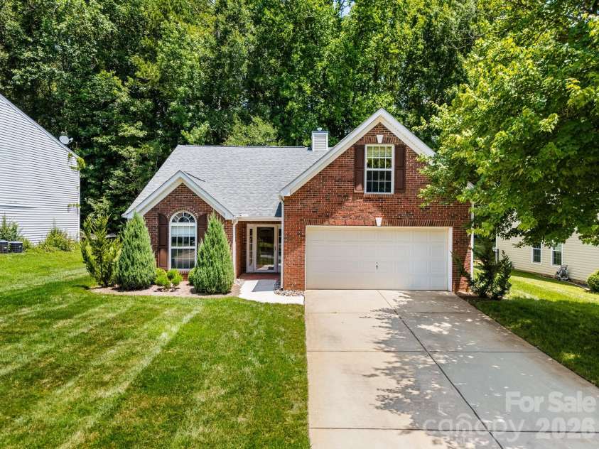 1437 Deer Forest Drive, Fort Mill, SC 29707.  MLS# CAR4385819, YatesRealty ID 30694. 