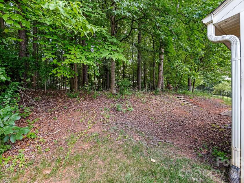 1437 Deer Forest Drive, Fort Mill, SC 29707.  MLS# CAR4385819, YatesRealty ID 30694. Privaccy