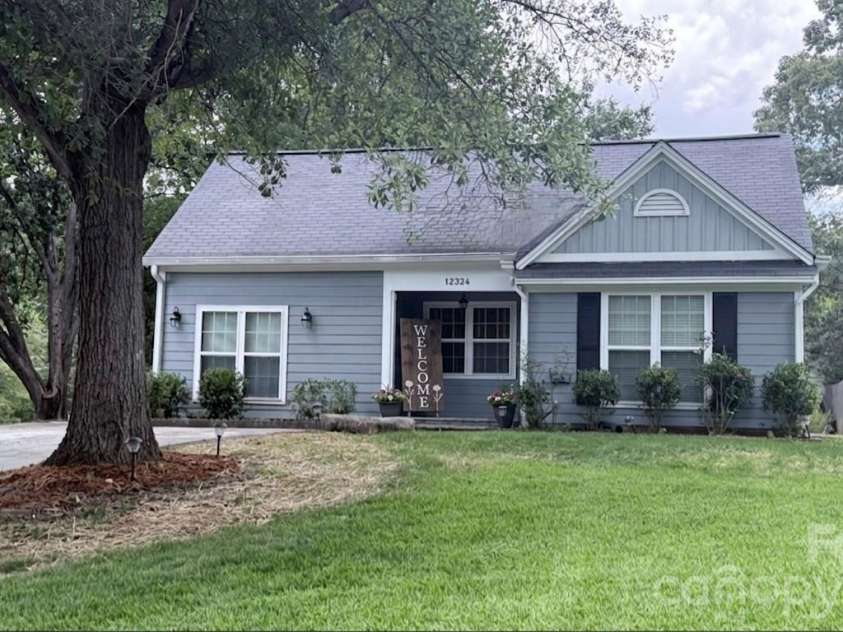 12334 Danby Road, Pineville, NC 28134.  MLS# CAR4393696, YatesRealty ID 30696. 