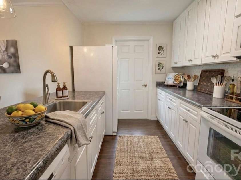 12334 Danby Road, Pineville, NC 28134.  MLS# CAR4393696, YatesRealty ID 30696. 