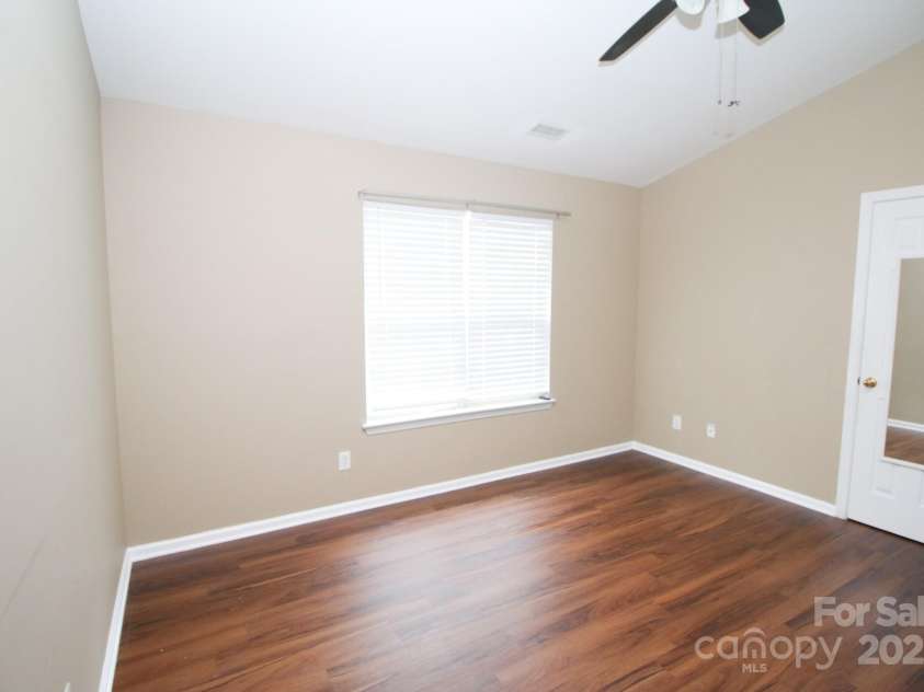 6202 Cottageville Lane, Charlotte, NC 28208.  MLS# CAR4288230, YatesRealty ID 30696. 