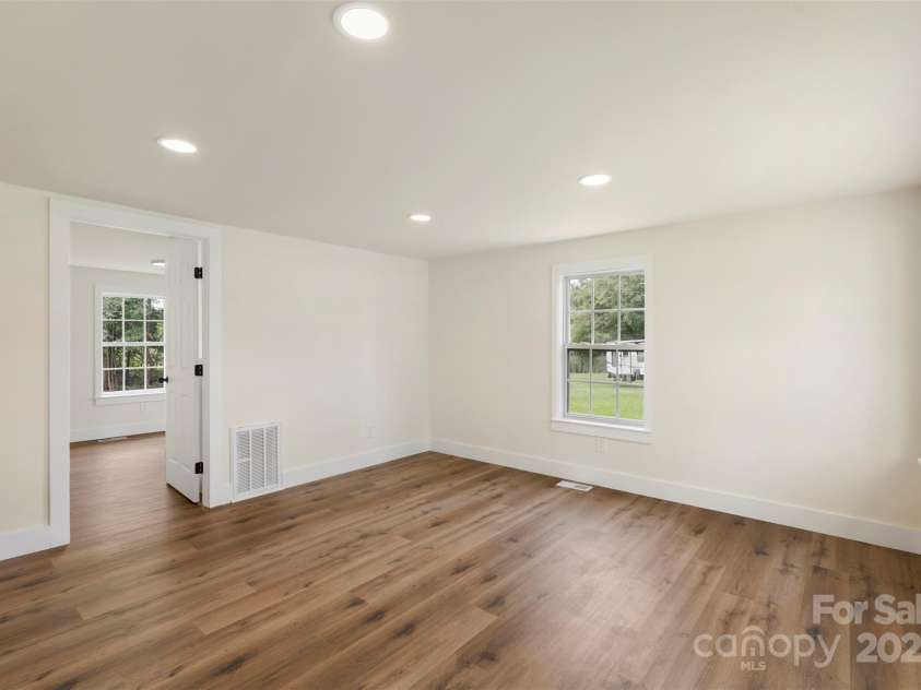 3114 Taxahaw Road, Lancaster, SC 29720.  MLS# CAR4287263, YatesRealty ID 30699. 