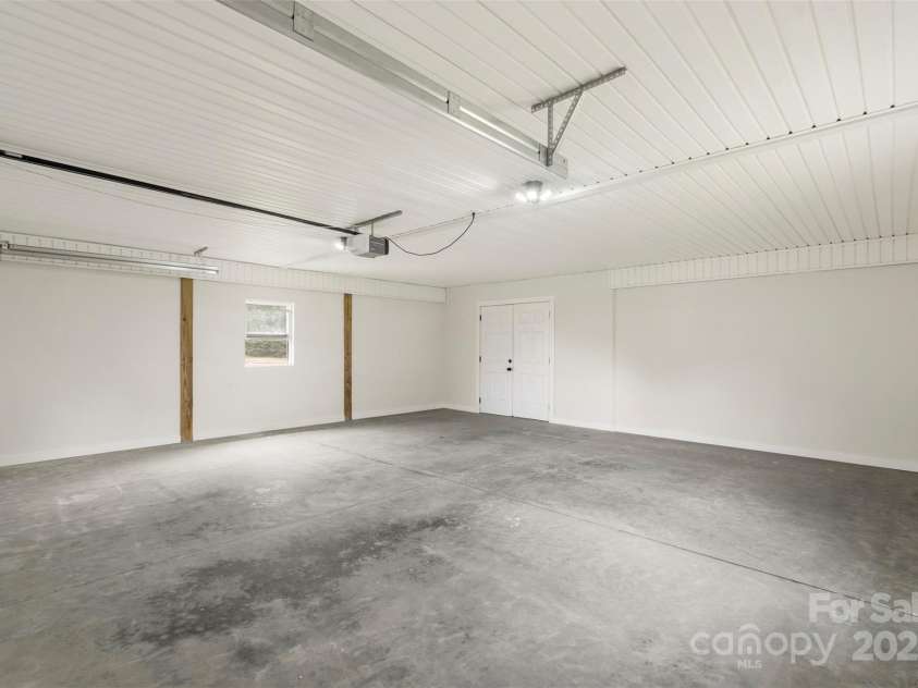 3114 Taxahaw Road, Lancaster, SC 29720.  MLS# CAR4287263, YatesRealty ID 30699. 