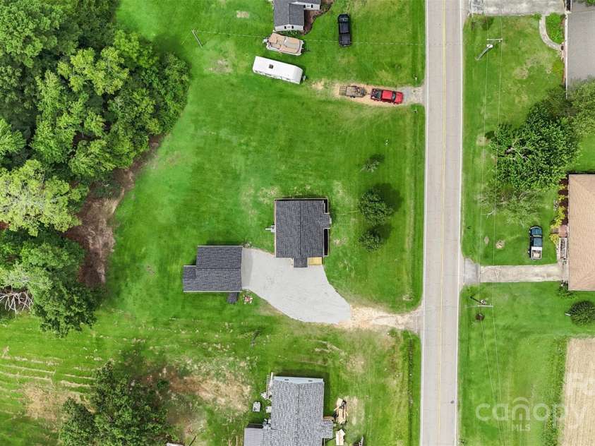 3114 Taxahaw Road, Lancaster, SC 29720.  MLS# CAR4287263, YatesRealty ID 30699. 