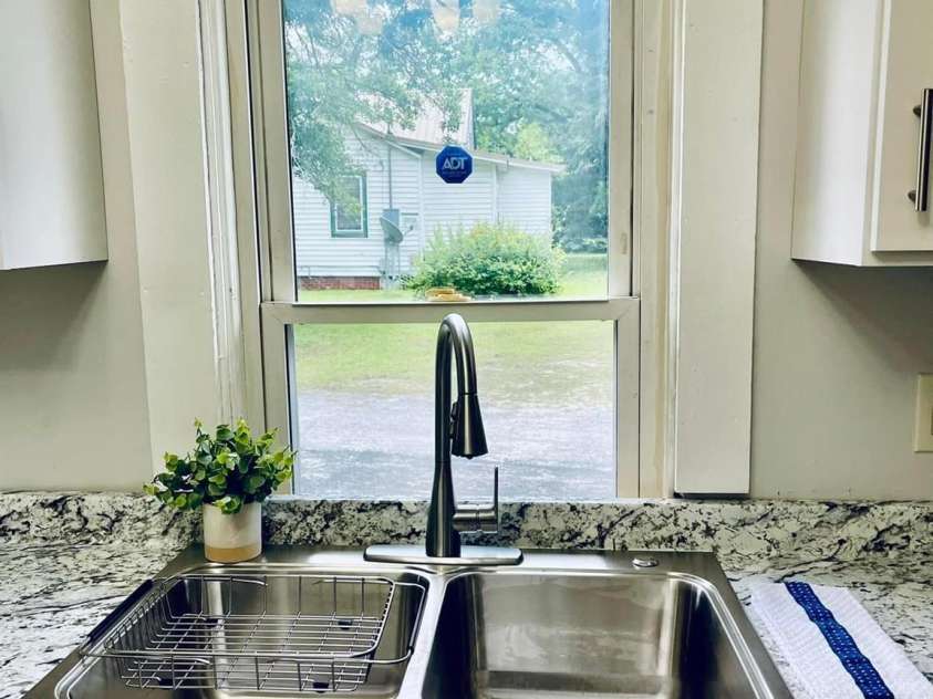 357 Huger Street, Cheraw, SC 29520.  MLS# CAR4258094, YatesRealty ID 3070. 