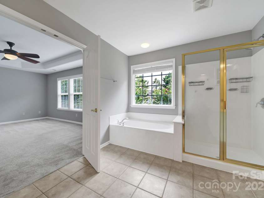 10220 Chilvary Drive, Charlotte, NC 28277.  MLS# CAR4277946, YatesRealty ID 30700. 