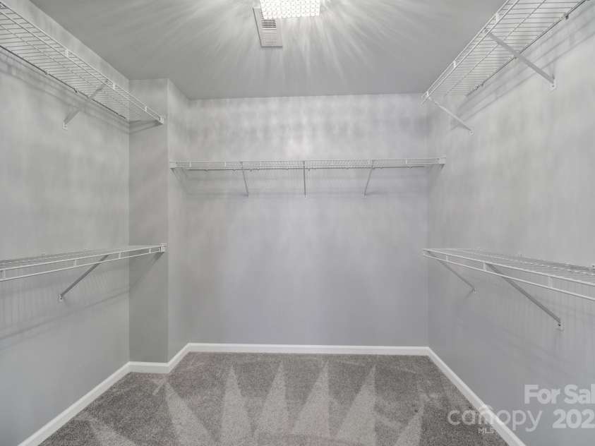10220 Chilvary Drive, Charlotte, NC 28277.  MLS# CAR4277946, YatesRealty ID 30700. 