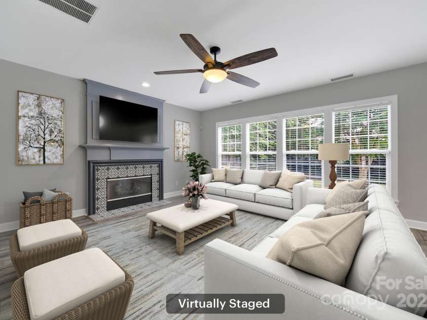 10220 Chilvary Drive, Charlotte, NC 28277.  MLS# CAR4277946, YatesRealty ID 30700. 