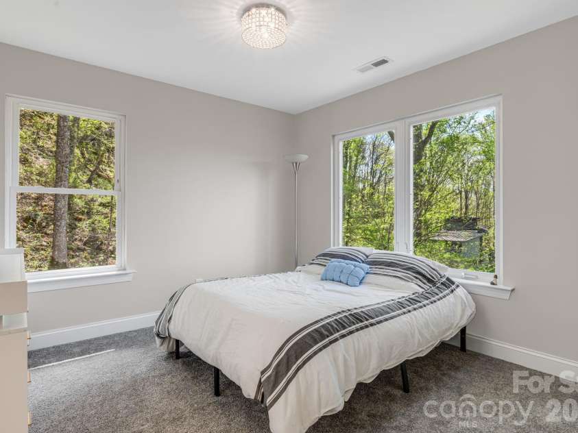 35 Chesten Mountain Drive, Asheville, NC 28803.  MLS# CAR4370920, YatesRealty ID 30701. Bedroom with Private Bath